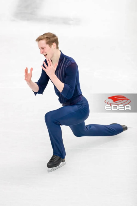 Ice Gallery Skates U.S.